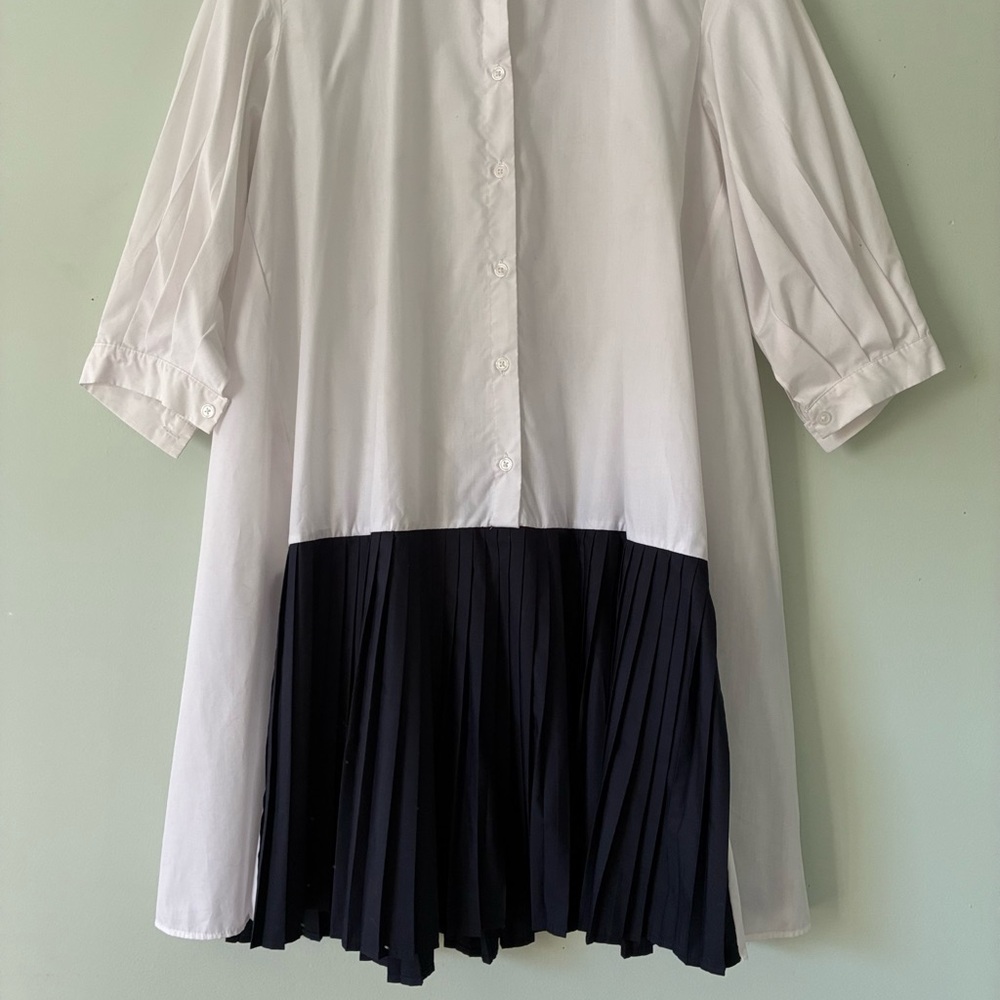 Simons Icone White Pleated Navy Oversize Shirt Dress - Size M - Picture 3 of 11
